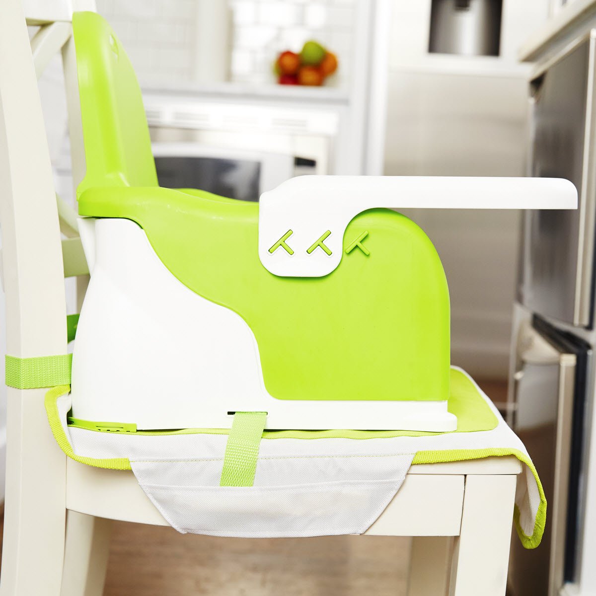 Munchkin Protect Booster Chair Cover, Green