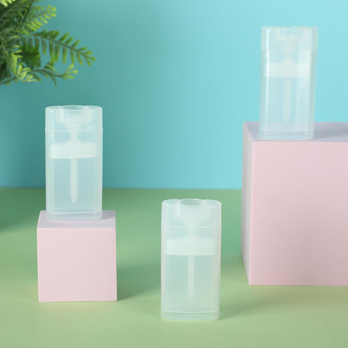 Wesiti 100 Pcs Plastic Empty Deodorant Containers 1/2 oz Travel Deodorant 15ml Refillable Containers Tubes Oval Lip Balm Tubes for Lip Balm DIY (Clear)