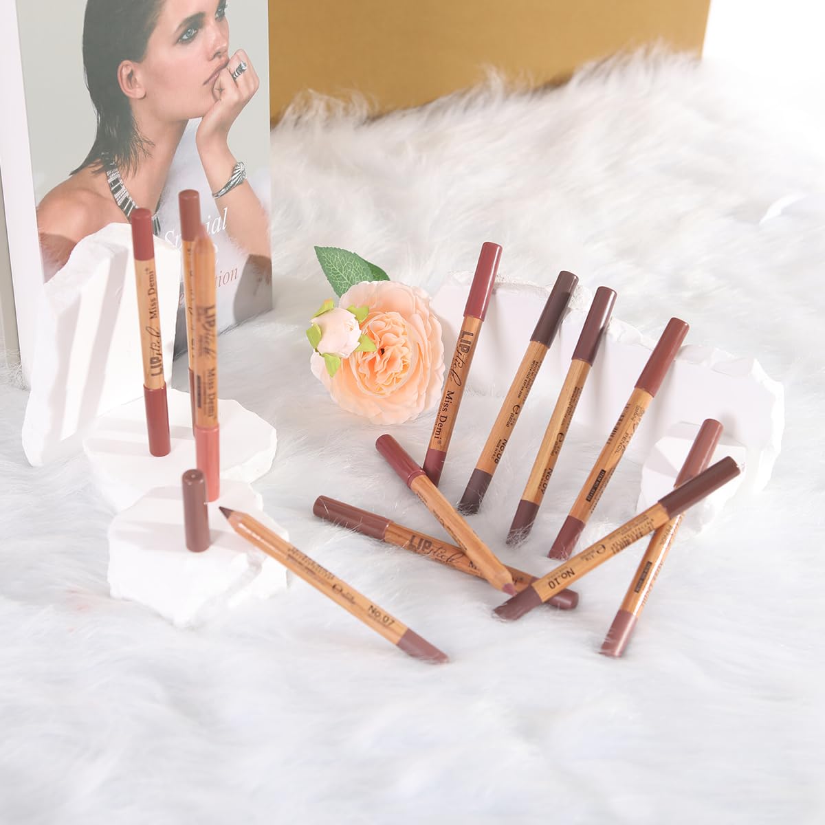 12PCS Lip Liner Pencils Set Pack for Shaping & Sculpting Lips, Modifieddark Lip Color Lipsticks,Long-Lasting Waterproof Lipsticks. (01, Color)