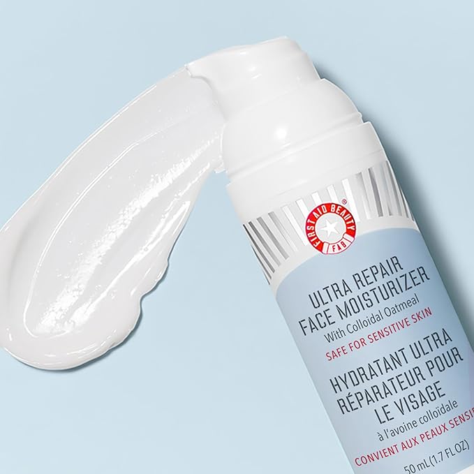 First Aid Beauty - Ultra Repair Face Moisturizer, Soothing Face Colloidal Oatmeal, Everyday Lightweight Non-Comedogenic Formula Helps Soften Skin with Ceramides and Shea Butter, 1.7 oz