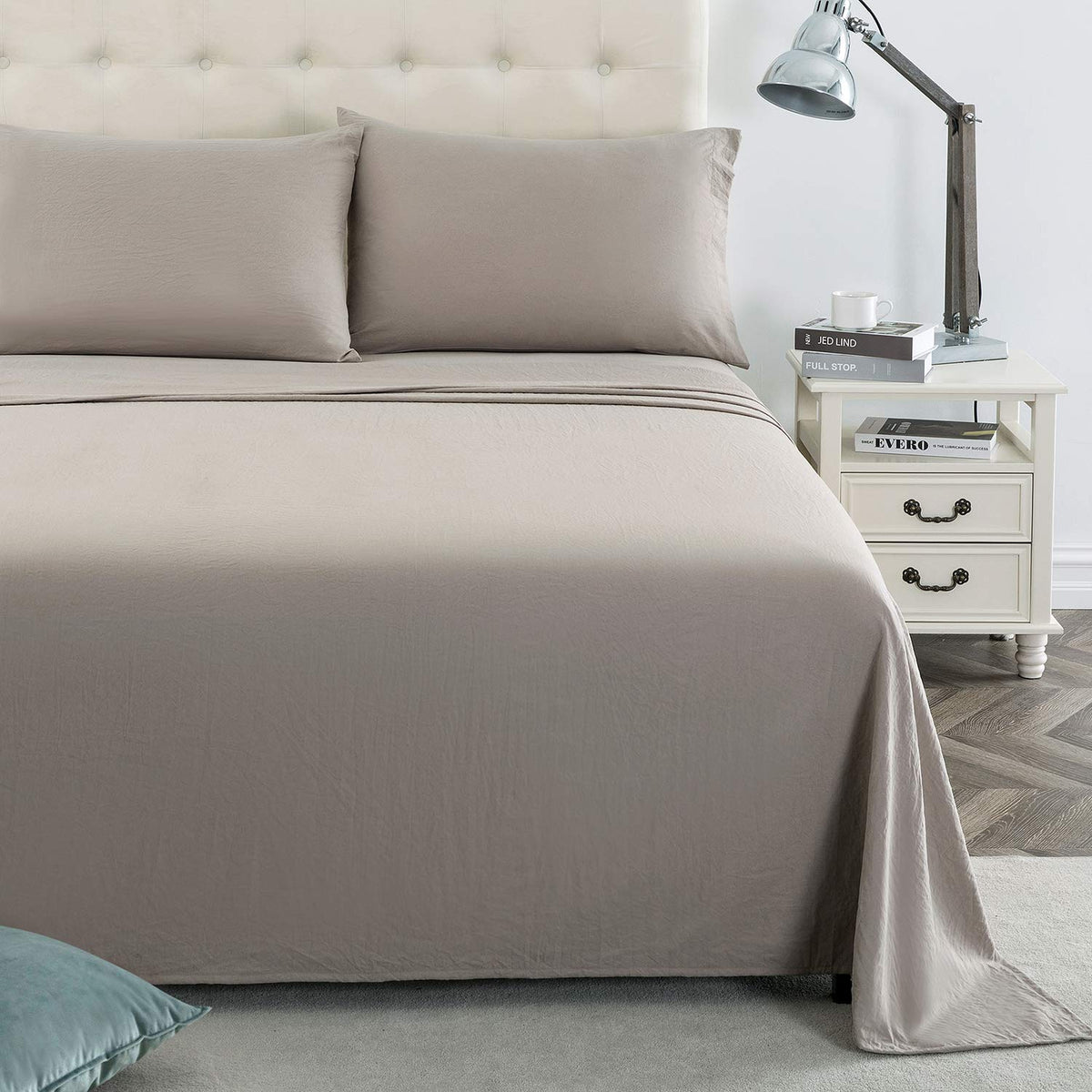Lanest Housing Queen Sheet Set, 2400 Thread Count Soft Deep Pocket Microfiber Sheets, 4 Pieces Taupe Bedding Sheets & Pillowcases