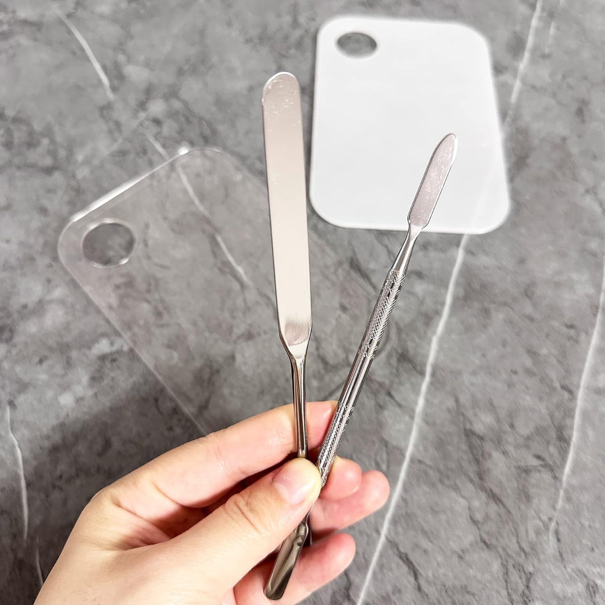 Foundation Spatula Stainless Steel Makeup Mixing Tool Cosmetic Metal Mixer Tool for Professional Color Nail Art Lab Pigment Blending Stick Silver
