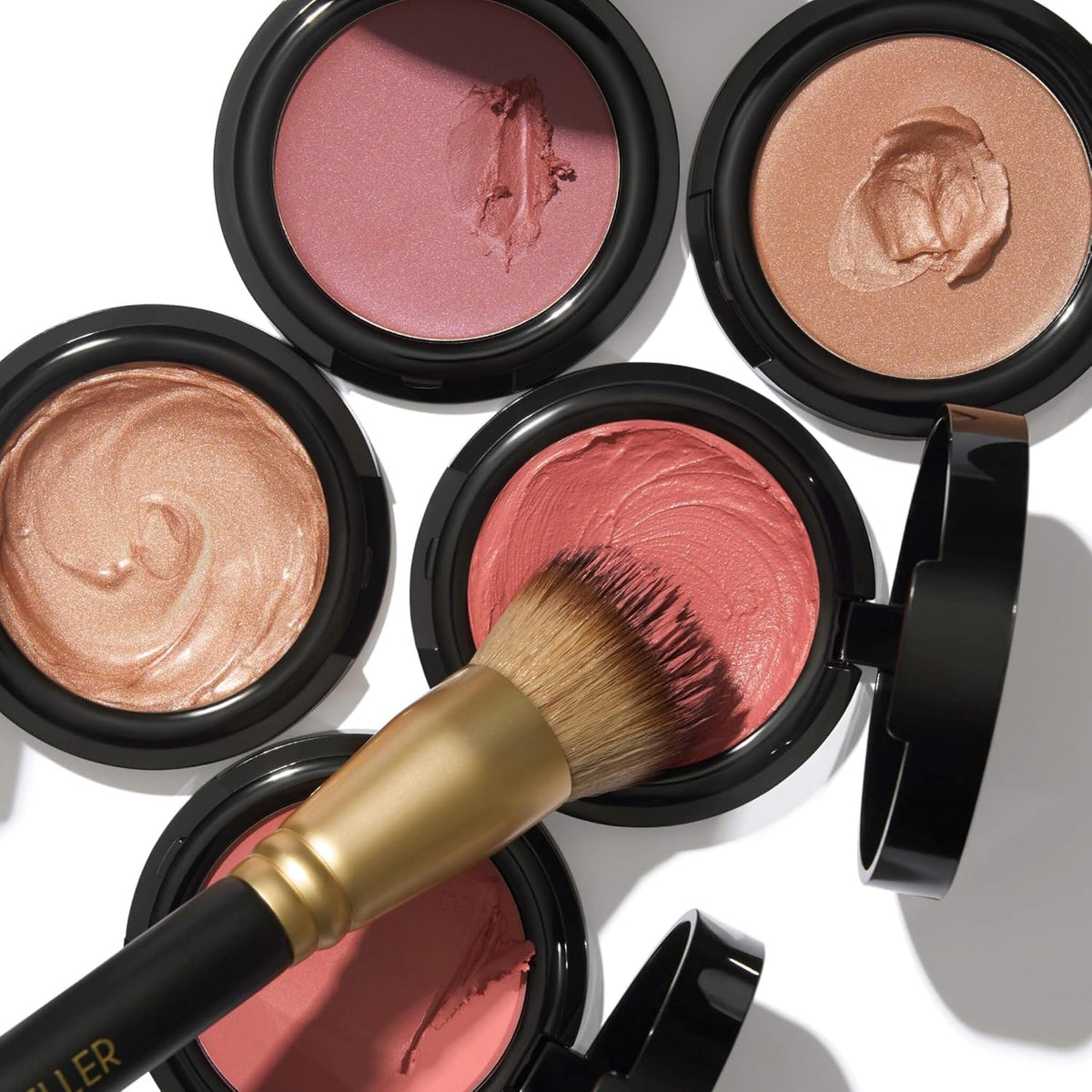 LAURA GELLER NEW YORK The Wonder Brush, Makeup Brush with Wooden Handle, Apply The Wonder Balm, Cream & Liquid Blush, Even Application and Blending