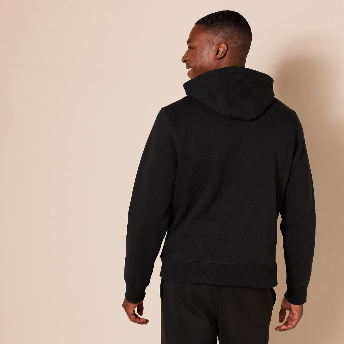 Amazon Essentials Men's Pullover Sweatshirt Hoodie, Big & Tall Options Available, Black Heather, X-Small