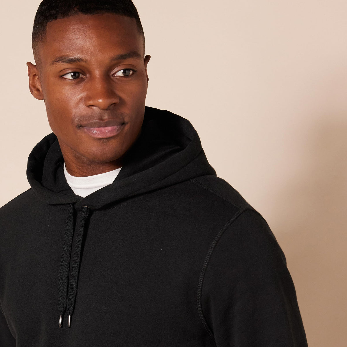Amazon Essentials Men's Pullover Sweatshirt Hoodie, Big & Tall Options Available, Black Heather, X-Small
